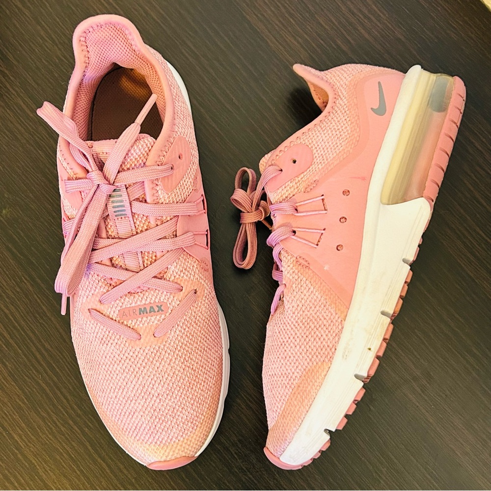 NIKE Air Max Sequent 3 GS Elemental Pink Lace Up Sneakers Tennis Size 6Y